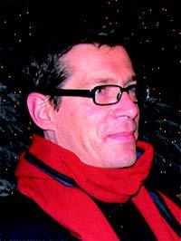 无尘灵境的精灵——菲利普·圣洛蒂的微距植物摄影