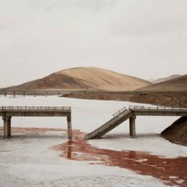 英国摄影师Nadav Kander拍摄的中国长江