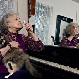 靠医用大麻缓解痛苦的病人们