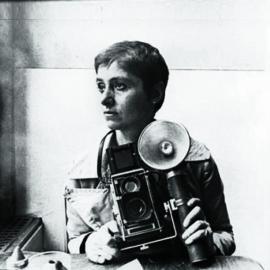 黛安·阿勃斯：一个勇敢体验的探险者