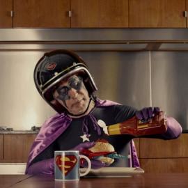 Sacha Goldberge：黑暗侠爷爷