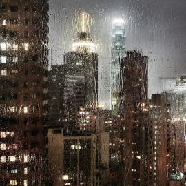 雨中香港