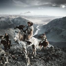 《即将消失的部落》高清大图首发  KAZAKH部落