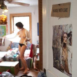 Alicia Vera：用肉体换回的经历