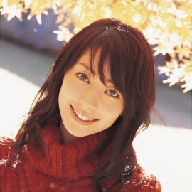 初冬里的Momoko Tani Bomb