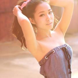 邵小婷阳光午后写真