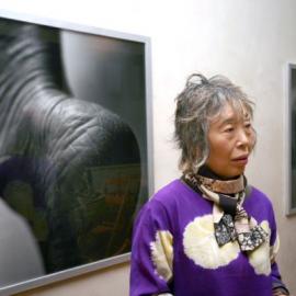 历尽沧桑的肌肤——石内都的人体特写摄影