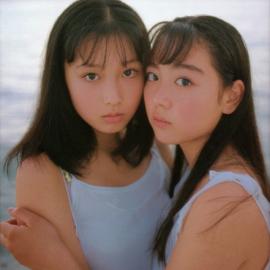三津谷葉子X楢佐織：Pure Girl