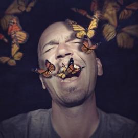 超现实主义大师自拍——Shawn Van Daele
