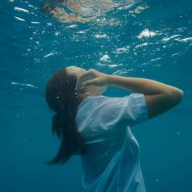 长野阳一：海底青春寻找阳光