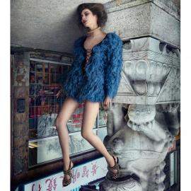 漂浮与颠覆 Martin Tremblay无重力的优雅时尚人像