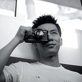 李晨：晨光倒影