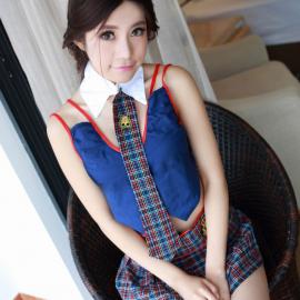 绮里嘉的制服诱惑