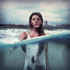 Rosie Hardy：365天自拍计划