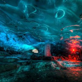 阿拉斯加瑰美冰洞，还是新鲜的