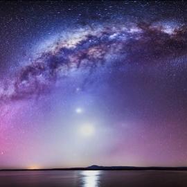 壮美星空呈现宇宙精华