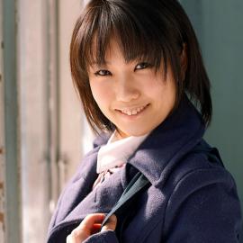 日本学生妹一惊一乍装可怜