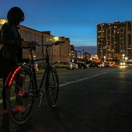 未来自行车警示灯