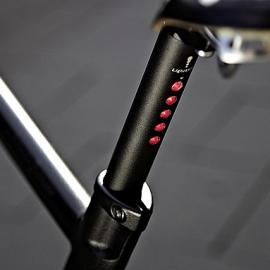 车座杆集成自行车LED尾灯