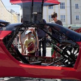 环保脚踏型法拉利