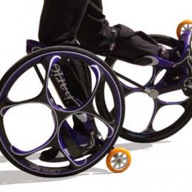 像旱冰鞋的自行车