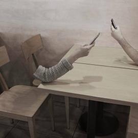 如果这世界只剩下手机