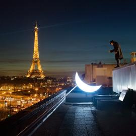 拥有私人月亮的摄影师