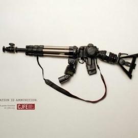 相机是枪炮，影像是力量，资讯是武器