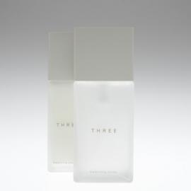 高雅简洁的化妆品设计