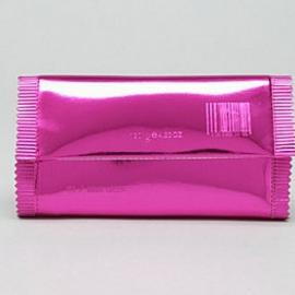 像拆包装袋一样打开钱包