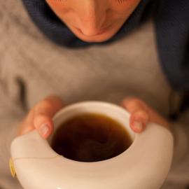 人机工学暖手茶杯