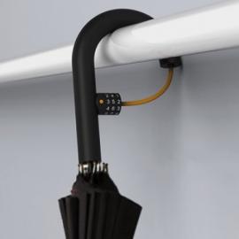 自带密码锁雨伞