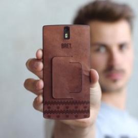 别具一格的皮制手机壳