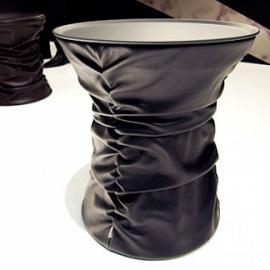 Toan Nyguen的凳子设计