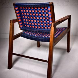 Strap椅子系列和plank凳子系列