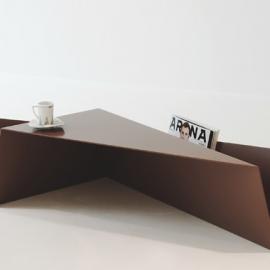 个性张扬的Gorge茶几