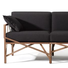 轻盈优雅的Allumette沙发