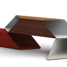 高雅的“section” 长凳