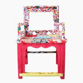 八位设计师的椅子作品