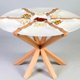 时尚有特色的桌子