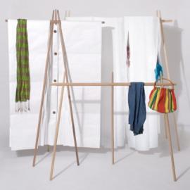 NOI的第一个家具集