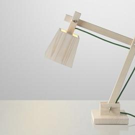 简单朴实的台灯