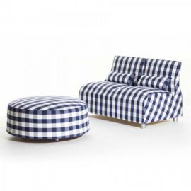 温馨自然的蓝白格子沙发