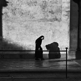 不可错过的15张黑白街拍