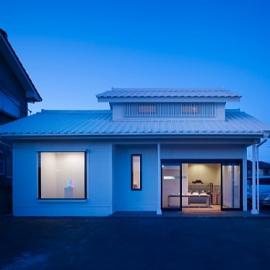 旧面店变身现代糕点店