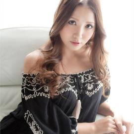 骚胸美女性感满泄