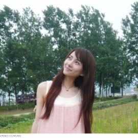 刘萌萌自拍与波板糖情缘