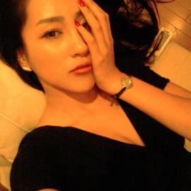 胡允儿私密纪念日