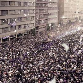 定位：2012年最新平面广告汽车篇