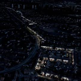 LEXUS：开到哪，亮到哪